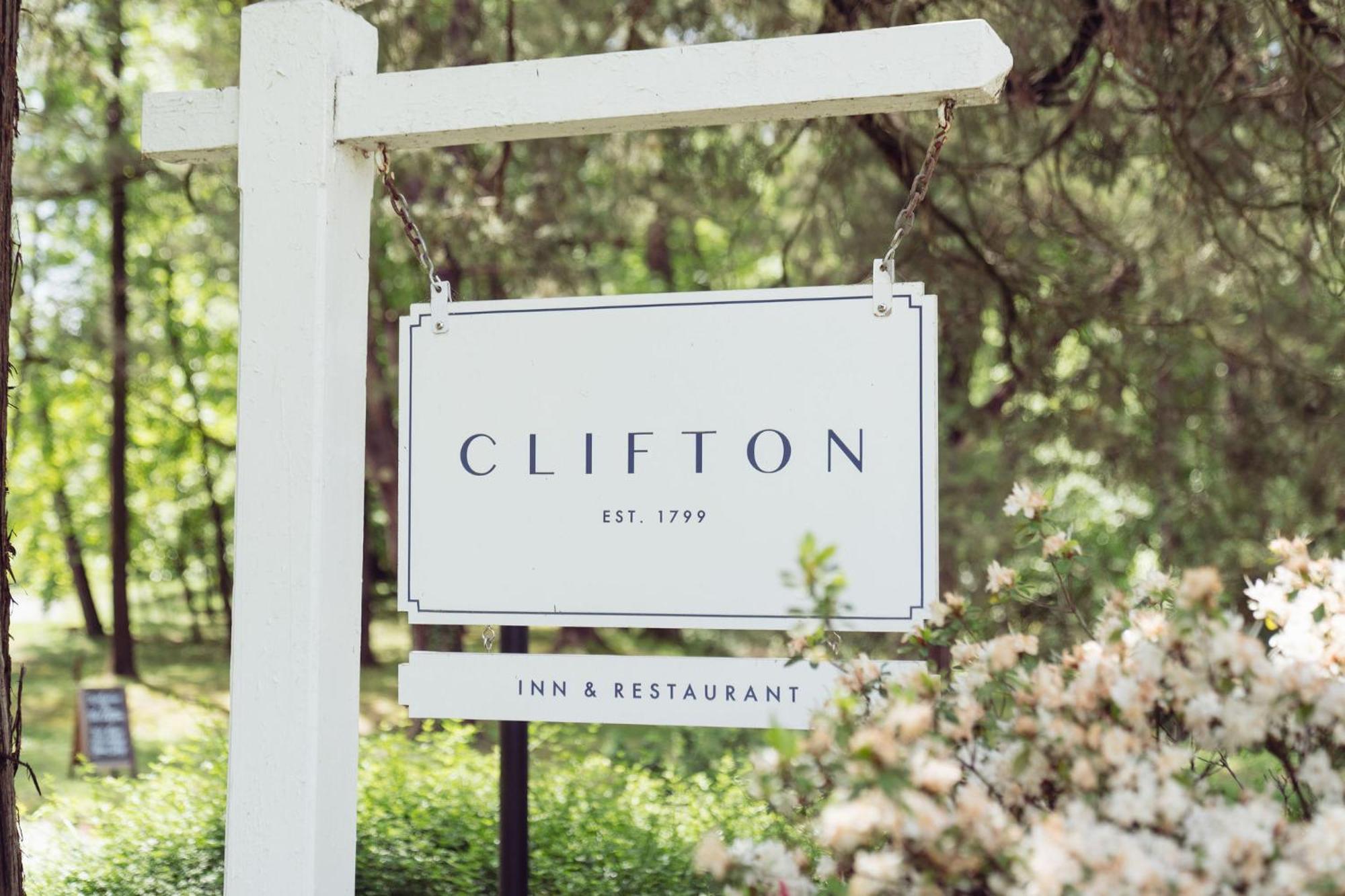 The Clifton Hotel ชาร์ลอตต์สวิลล์ ภายนอก รูปภาพ